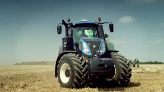 New Holland T8 Tier 4B [upl. by Nnayrrehs]