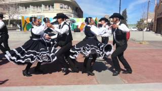 Compañía Folklórica del Estado de Chihuahua CHOTIS [upl. by Coveney]