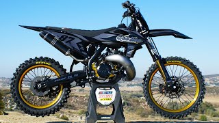 Dark Knight KTM 500cc Two Stroke Build  Dirt Bike Magazine [upl. by Sawyere278]