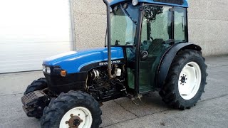 TN80F NewHolland tractor split for clutch replacement [upl. by Sutit903]